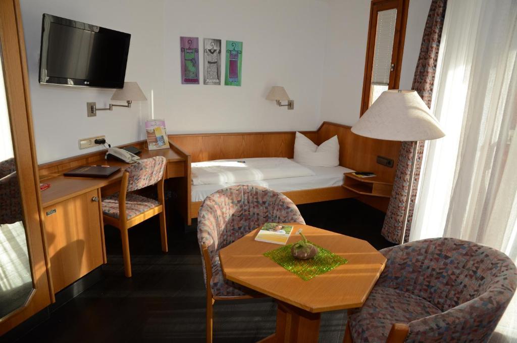 Hotel Mohren Ochsenhausen Chambre photo